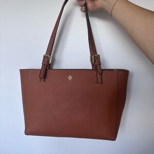 Tory Burch Saffiano Tote - leather